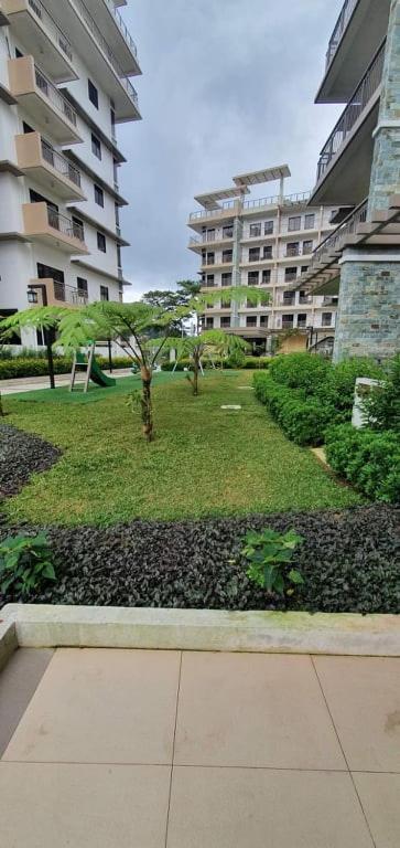 Jcga Apartments At Bristle Ridge Condominium Near Botanical Garden And The Mansion Baguio City Eksteriør billede